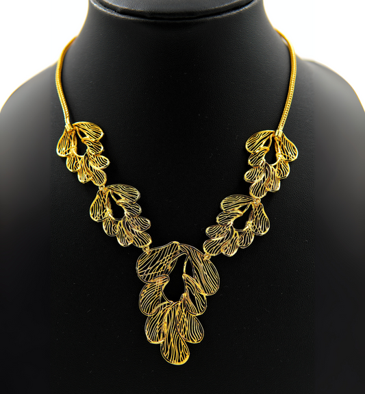 Golden Vines Pendant Set