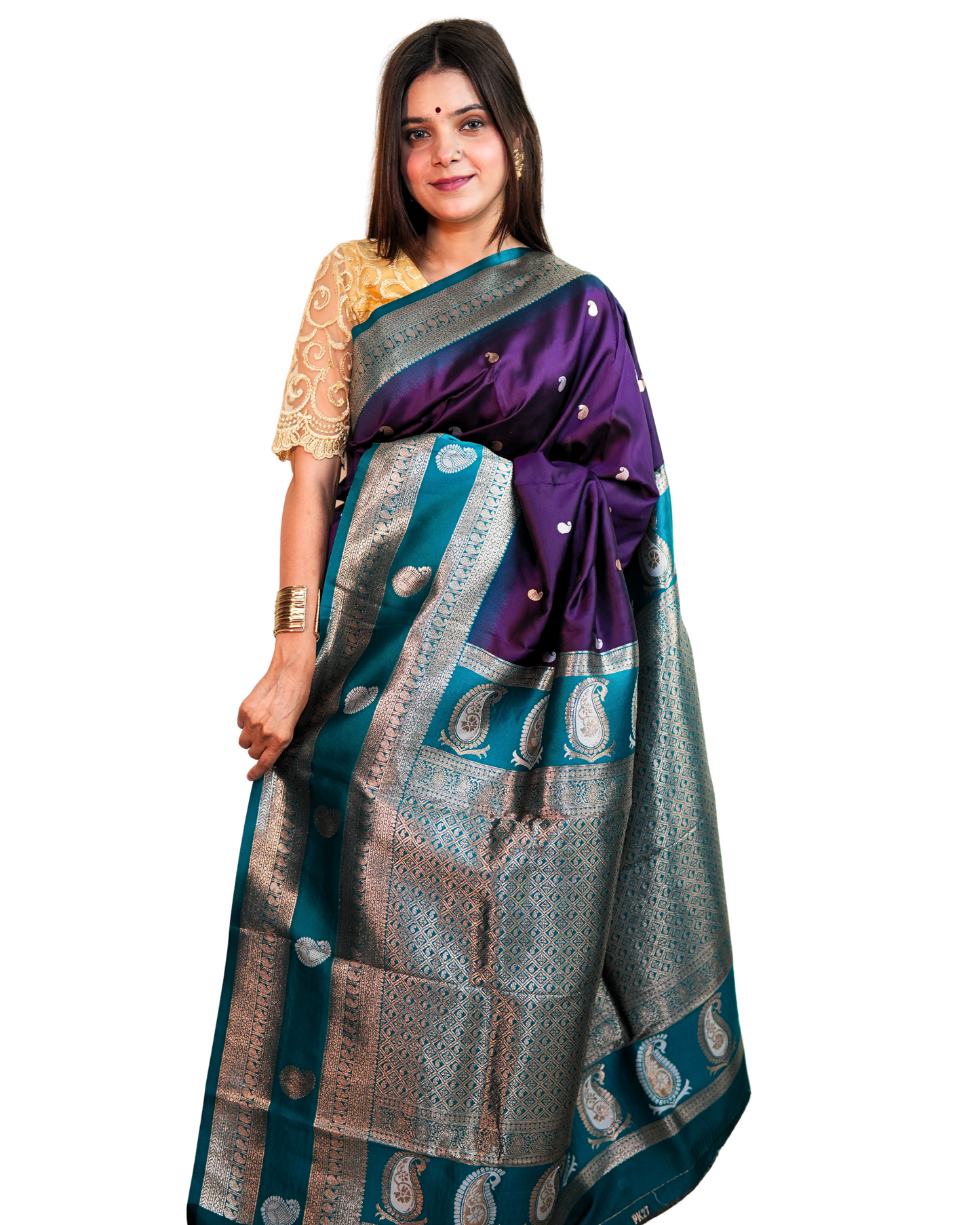 Nayantara Violet-Green Pure Silk Saree