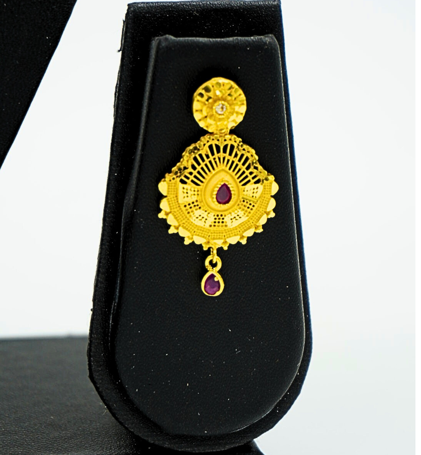 Royal Marigold Antique Pendant Set