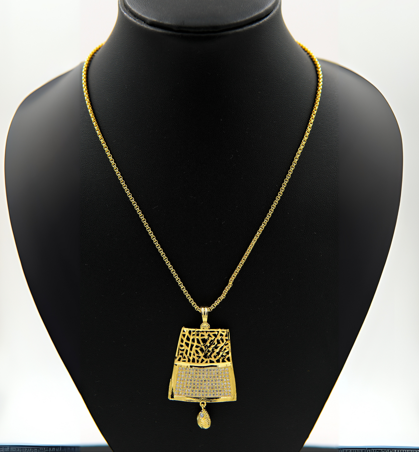 Golden Prism Cutwork Pendant Set