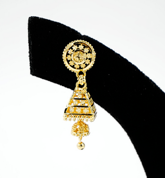 Vedhika Layered Jhumkas