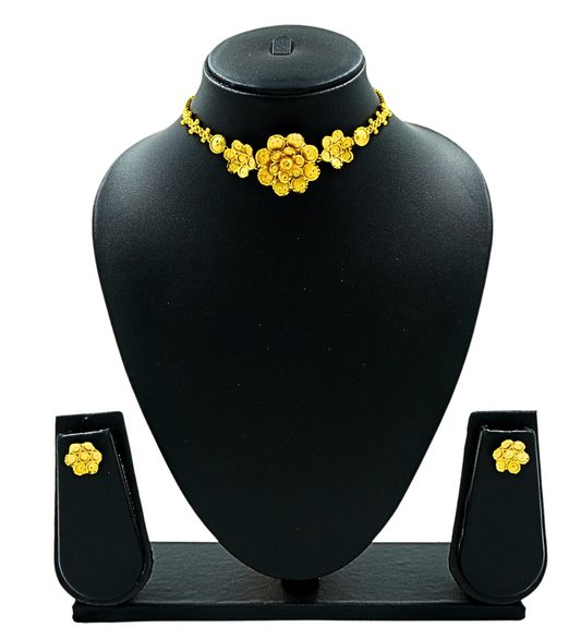 Blossom Bloom Gold Pendant Set